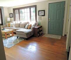Empty Wall Needs Some Tlc Small Living Room Layout Dining Room Layout Small Living Rooms