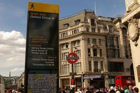 Work to pedestrianise oxford circus to begin this summer. The Ultimate Guide To Visiting Oxford Street Strawberry Tours