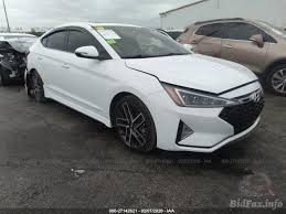 Hyundai elantra go and elantra sport premium. Hyundai Elantra Sport 2020 White 1 6l Vin Kmhd04lb8lu987221 Free Car History