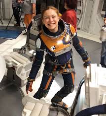 Lost In Space 2018 Fanpage On Twitter Source Mina Sundwall Https T Co Ctpfpfyjrp Hi My Name Is Mina Sundwall And I Ll Be Auditioning For The Role Of Buzz Lightyear In Toy Story 5 Https T Co Na3urzzeqj Последние твиты от mina sundwall (@minasundwall). source mina sundwall https