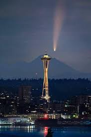 Comet Neowise 7 15 2020 In 2020 Space Needle Stunning Photography Places In Usa