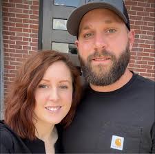 Driveaway company requirements and pay for experienced drivers