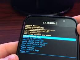 Sep 24, 2017 · how to unlock bootloader and root verizon galaxy s7 and s7 edge?you may all know that to root a verizon samsung galaxy s7 or galaxy s7 edge you need an unloc. How To Fix A Galaxy S7 Edge That S Stuck In Bootloader Error Screen And Won T Boot Up Keeps Restarting On Its Own
