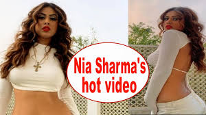 A post shared by nia sharma (@niasharma90) nia has a following of 5.7 million people on instagram and her latest post received close to 161k likes within a few hours of posting it. Nia Sharma Oozes Oomph In New Post Video Dailymotion