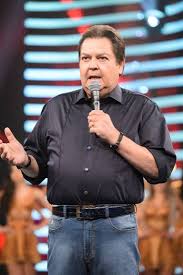 Explore 9gag for the most popular memes, breaking stories, awesome gifs, and viral videos on the internet! Faustao Deixa Tv Globo Em Dezembro E Agradece A Emissora Tv E Lazer Extra Online