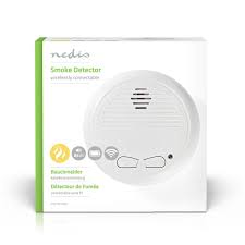 You should change the batteries in a smoke detector at least twice per year. Smoke Alarm Battery Powered Sensor Life Cycle 10 Year Measuring Range 0 3 M En14604 With Test Button 85 Db Abs White Nedis