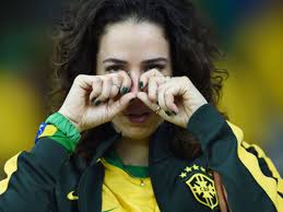 Didn't think the game could've been more bizarre but there we go. Sieben Traurige Brasilianer Und Ein Versohnliches Bild