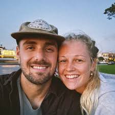 Bridget Benjamin (@BridgetBenjamin)