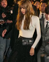 Shaw's family say she was treated for blood clots shortly after her first dose. 22 Blackpink Lisa Attends Celine Show At Paris Fashion Week September 2019 Fantaken