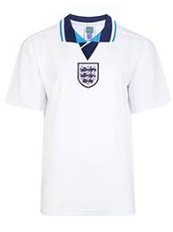 > retro england shirt > 1998 home design > fold down collar > short sleeves > club crest to the centre chest > lightweight > breathable > score retro fans, featuring the classic 98 home shirt with the iconic three lions crest to the centre of the chest, short sleeves and a fold down collar provide a. England 1998 World Cup Finals No7 Beckham Shirt England Retro Jersey Score Draw