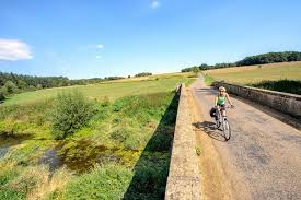 Nathan (20) a perdu la vie. 23 La Meuse A Velo En Haute Marne C Marjolein Van Rotterdam Coll Agence Regionale Du Tourisme Grand Est Copier Min France Today