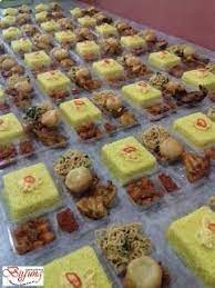 Nasi Kotak Surabaya Nasi Kotak Kuning Tumpeng Nasi Kuning Jasa Catering Surabaya Pesan Nasi Kuning Surabaya Catering Makanan Kue