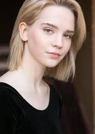 Sophie thatcher es una actriz estadounidense, reconocida por protagonizar la película de ciencia ficción de 2018 prospect. Sophie Thatcher Tvmaze