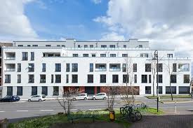 Streetart fassaden statt leinwände streetart entdecken in bonn von katharina weber 31. Chateauneufstrasse Bhp Bau Immobilien Gmbh