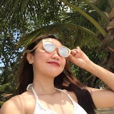 oh mika :(( grabe, the walk of shame and having all eyes