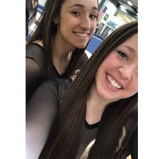 Alyse Johnson (@AlyseJohnson3)