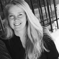 Susan Mikel's Instagram, Twitter & Facebook