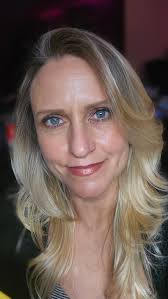 Serving homeless with food and supplies in Arizona