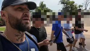 YouTuber Spanian's Red Centre visit ends, with CLP MLA Bill Yan taking aim  at Labor, crime