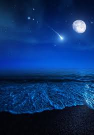 Galaxies Over Beach Love This Because Everyone Always Thinks About Sunny Beaches But No One Ever Really Ocean At Night Beautiful Moon Moonlight Photography