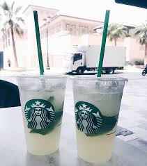 So In Dubai Starbucks Have A Drink Called Lemon Mint Breeze And It S The Shiiiiiiiii Starbucks Lemon Lemon Mint Starbucks