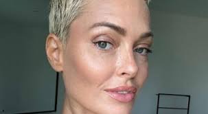 Caroline Receveur : Elle lance un tout nouveau projet, vous allez être  surpris !