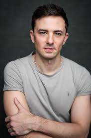 Damien Walsh's Instagram, Twitter & Facebook