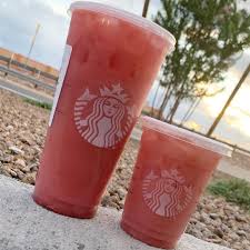 Amnesty Nails On Instagram Guava White Tea No Lemonade No Water Coc Starbucks Drinks Diy Starbucks Drinks Recipes Starbucks Coffee Drinks