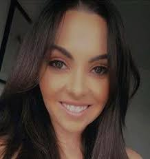 Caroline Sinclair (1994-2022)