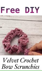 Kalaupun beruntung, mungkin hanya pulsa nyasar akibat keteledoran dari si pembeli, dan itu pastinya hanya terjadi. Velvet Crochet Bow Scrunchies Pattern Crafting On The Fly Video Crochet Bows Crochet Hair Accessories Leg Warmers Crochet Pattern