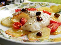 Questo perché il sapore del merluzzo (o del nasello se lo preferite) non è molto forte, ma con i condimenti giusti può diventare un piatto molto gustoso. Filetti Di Merluzzo Alla Mediterranea Ricetta Gustosa