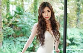 Long, straight layered hair with fringes. Wallpaper Girl Asian Long Hair Dress Brown Hair Photo Model Lips Face Brunette Plants White Dress Portrait Mouth Wavy Hair Lipstick Images For Desktop Section Devushki Download
