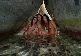 Relaxing in a grotto Porn Pic - EPORNER