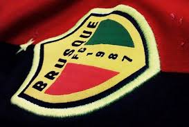 Brusque futebol clube, usually known just as brusque, is a football (soccer) club from brusque, santa catarina, brazil, founded on october 12, 1987. Com Camisa Nova Brusque Futebol Clube Empata Sem Gols Com Joinville