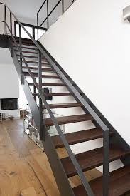 Stahltreppe 5 Treppenbau Voss Treppe Treppe Haus Freitragende Treppe