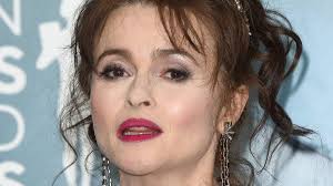 Helena bonham carter was born on may 26, 1966, in islington, london, england, to elena, a helena bonham carter won a national writing contest in 1979. Helena Bonham Carter Hunde Halfen Uber Den Trennungsschmerz