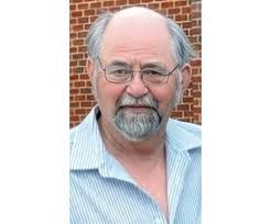 Dennis Felts's Instagram, Twitter & Facebook