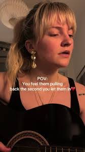 Eloise Keane's Instagram, Twitter & Facebook