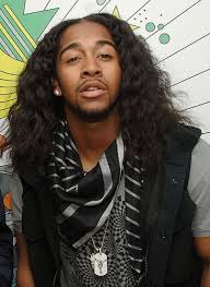 If a black man has long and straight hair 9 times out of 10they look like pimps or women. Pin On Kool Style