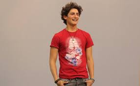 Actor y cantante mexicano que consiguió el papel revelación de sebastián lascurain en la telenovela mi corazón es tuyo en el 2014 y el papel estelar de aristóteles en mi marido tiene familia en el 2017. Emilio Osorio Entre Los Prenominados A Los Tvynovelas Por Su Personaje De Aristoteles En Mi Marido Tiene Familia