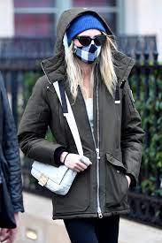 Discover more posts about cara delevingne. Cara Delevingne Out In Paris 01 27 2021 Celebmafia