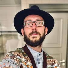 Emily Vernell (@EmilyVernell)