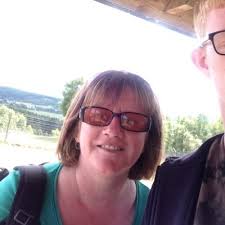 hazel dickson (@hazeldickson16)