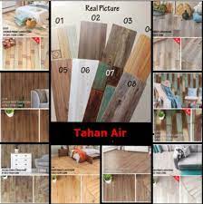 Pilihan pertama untuk lantai dengan harga terjangkau adalah lantai vinyl. Jual Stiker Lantai Vinyl Wallpaper Dinding Vinyl Parket Lantai Vinyl Motif Kayu Premium Tebal 2mm Di Lapak Acc Perhiasan Bukalapak