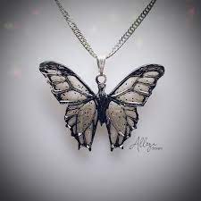 Sabias Que En Lugares Como Texas Y El Caribe Las Mariposas Negras Son Un Simbolo De Buena Suerte Did You Know That In Places Li Joyeria Artesanal Cadenas Aros