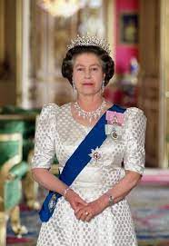 Nunca um monarca britânico tinha celebrado este jubileu. A Vida Da Strong Rainha Elizabeth Ii Strong Em Fotos Rainha Elizabeth Rainha Elizabeth Ii Celebridades