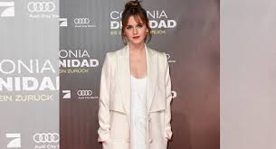 The other day, twitter was lit up with despondent fans crestfallen that harry potter veteran emma watson, hermione granger herself, was retiring from acting, this after a series of inspiring roles in movies like beauty and the. Is Emma Watson Retiring From Acting Actor S Manager Refutes Rumours