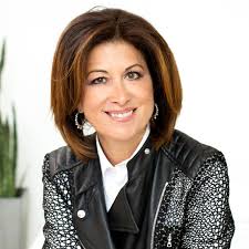 Kim Fortin's Instagram, Twitter & Facebook