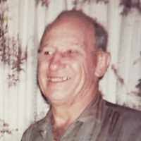 Daniel Beierle's Instagram, Twitter & Facebook