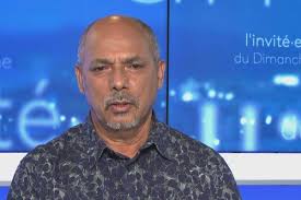 Gouvernement, dissensions, sortie de l'Accord : ce qu'il faut retenir de  l'interview de Gilbert Tyuienon, vice-président de l'Union calédonienne